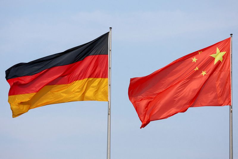 Die deutsche Industrie steht der Zusage Chinas, ausländische Unternehmen gleich zu behandeln, skeptisch gegenüber