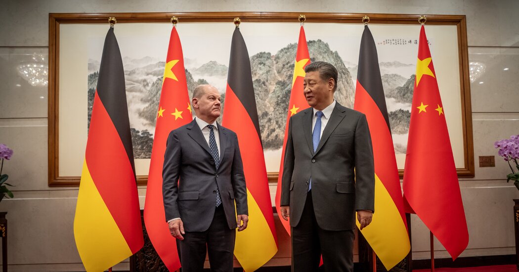 Der deutsche Staatschef Olaf Scholz bewegt sich in China auf einem schmalen Grat